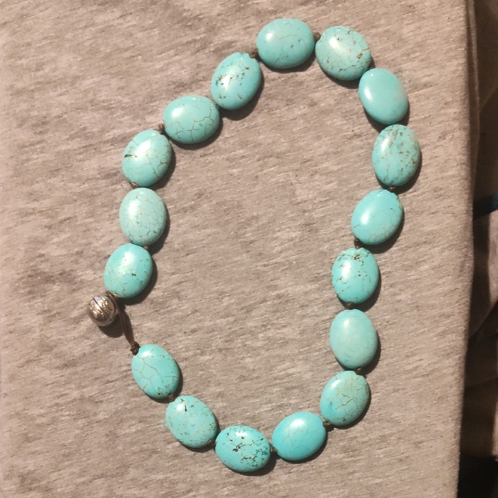 Turquoise Beaded Necklace
